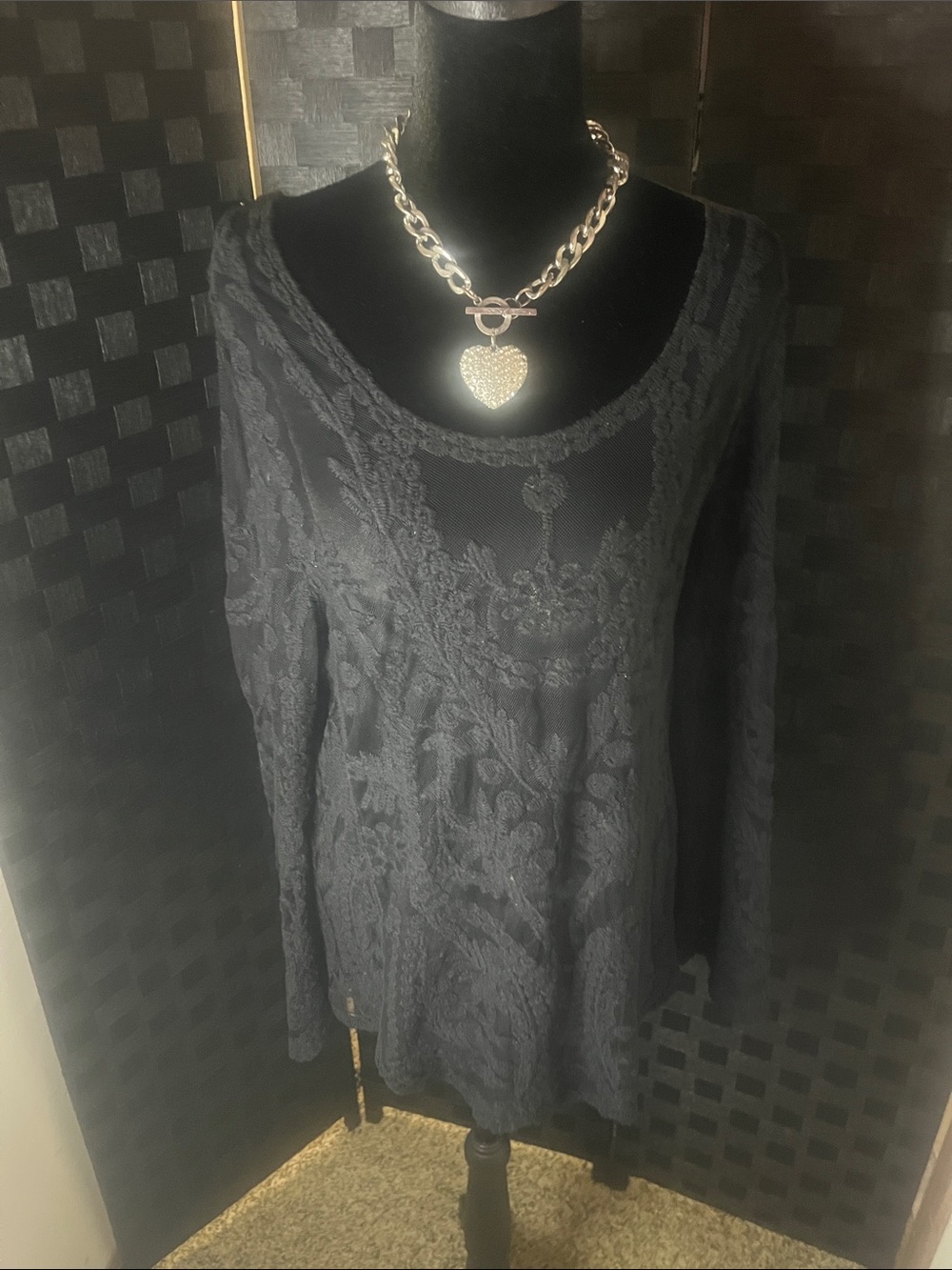 Black Lace-Overlay Long Sleeve Women's Top